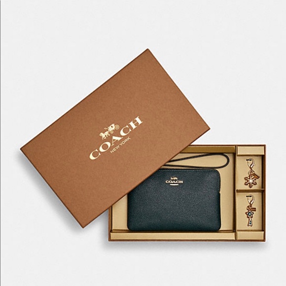 Coach Boxed Corner Zip Wristlet - Picture 1 of 9